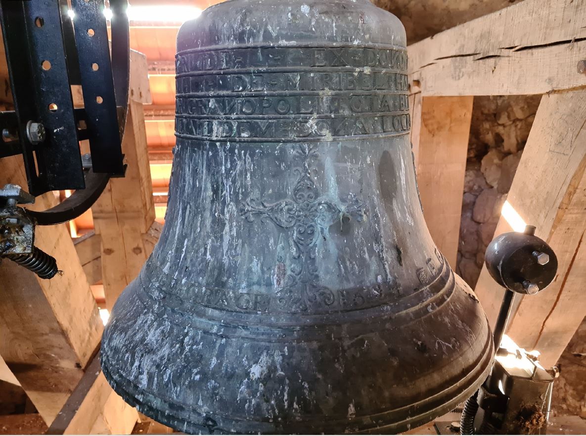 eglise - cloche